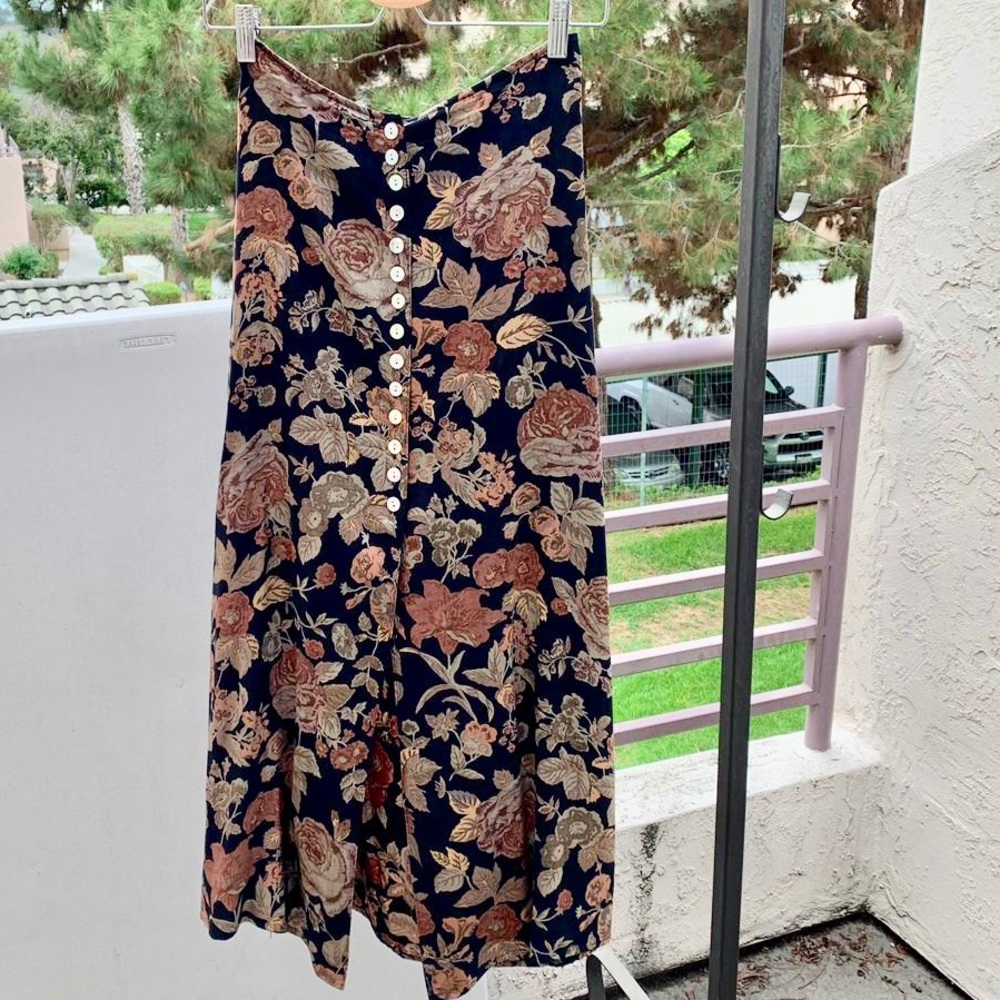 Fall Color Floral Midi Skirt with Front Slit